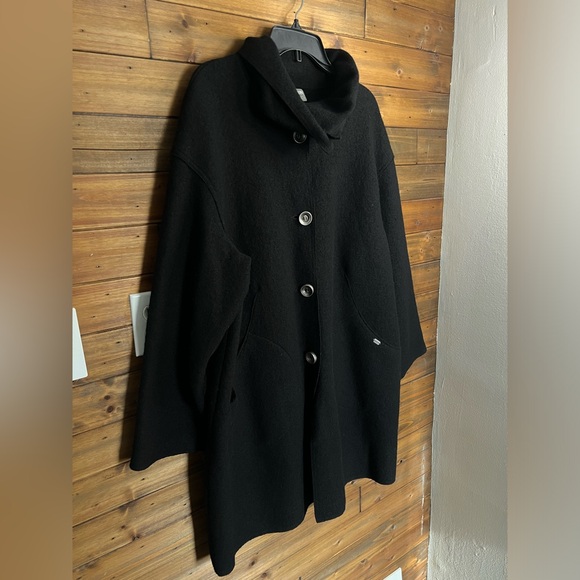 Geiger woman’s boiled wool coat black size 44 /large US - Picture 2 of 10